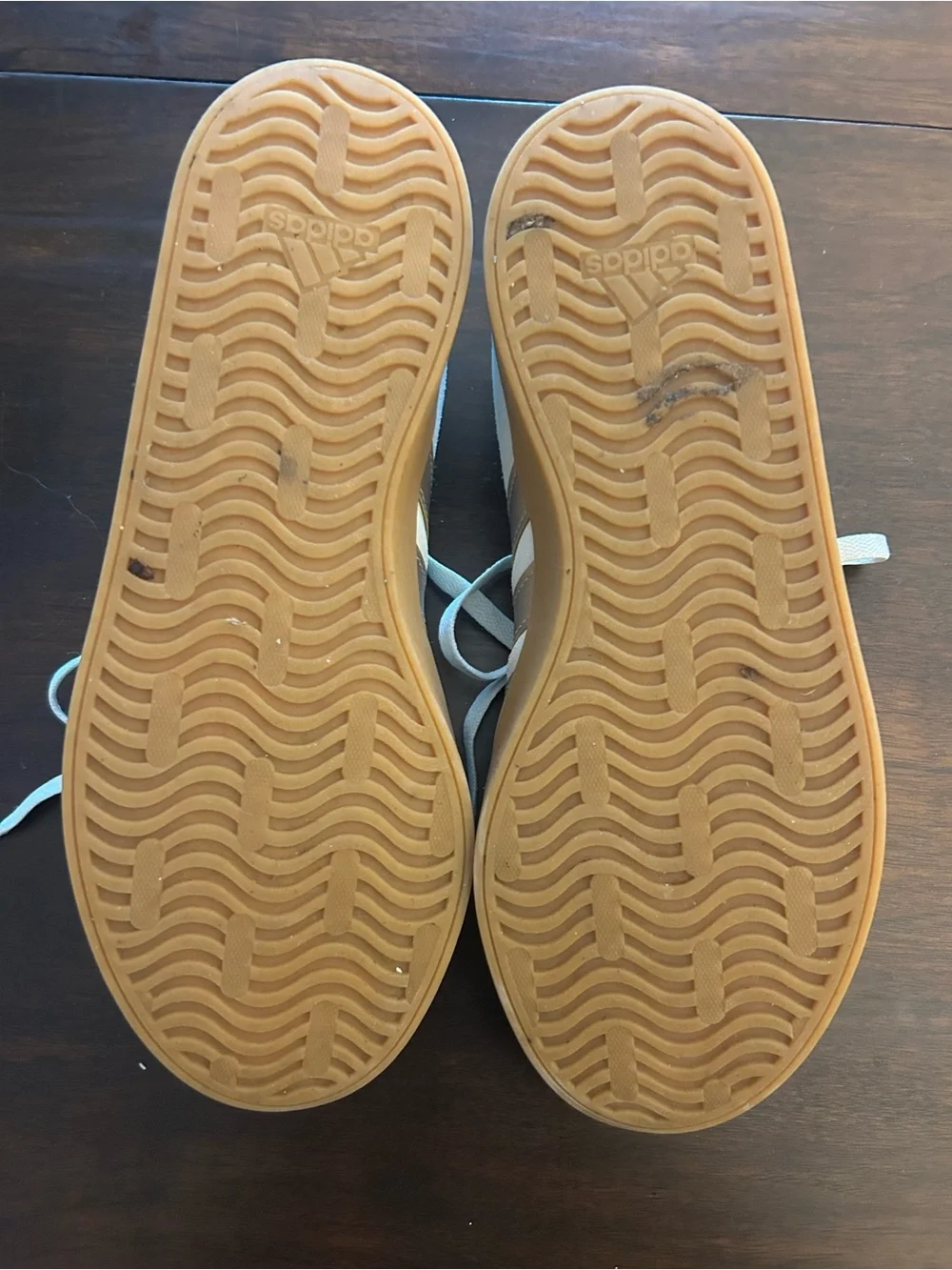 adidas VL Court 3.0 Sneakers in Cream with Gum Sole